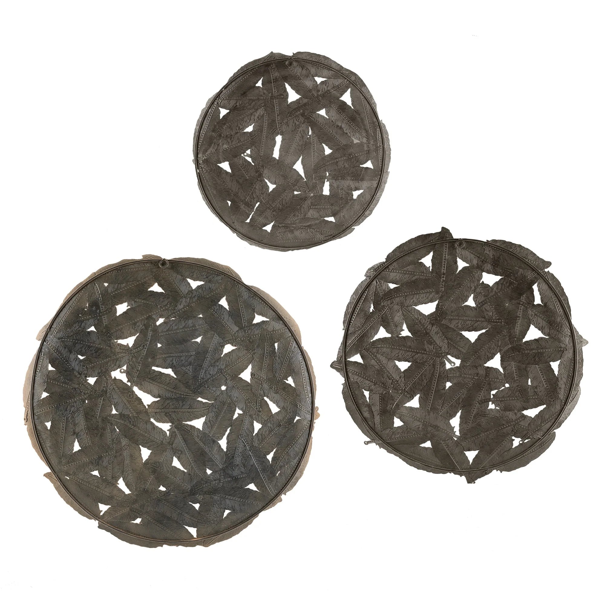 Madison Park Rosalie Textured Feather 3-piece Metal Disc Wall Decor Set